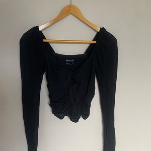 black long sleeve key hole blouse